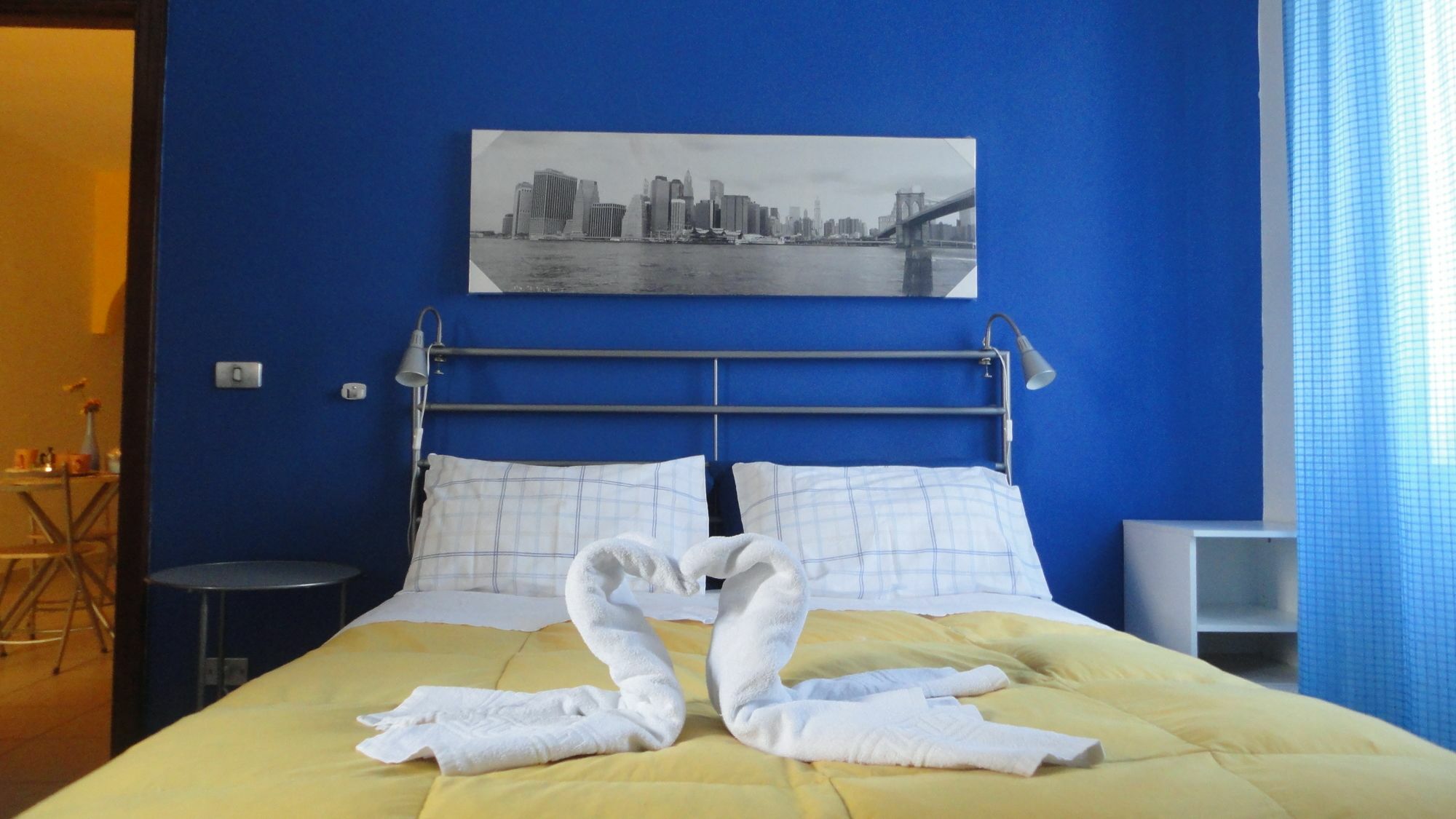 Travel And Living Hotel Trani Bagian luar foto